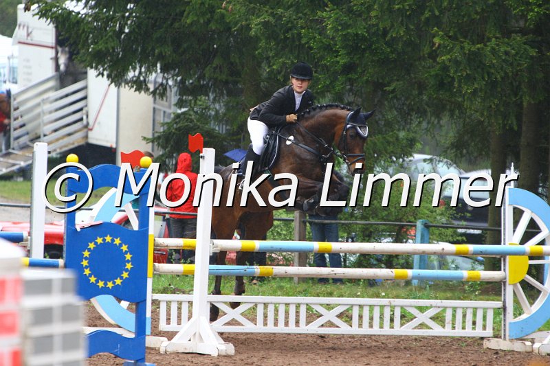 005L4253_Limelight_Spring A_R-IQ Cup.JPG